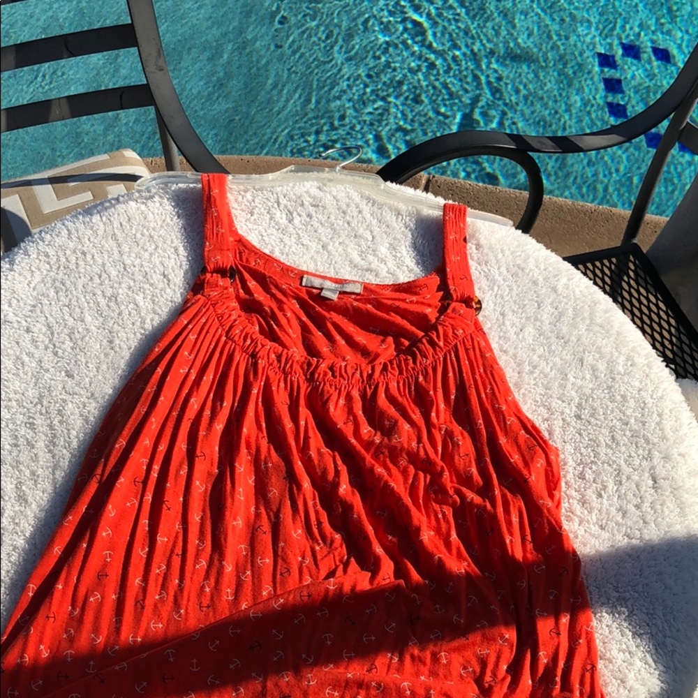 Sleeveless top